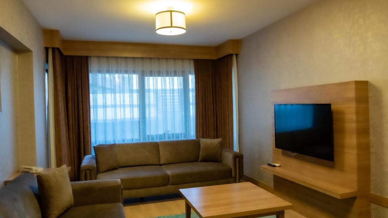 Bursa Suites Apart Otel 外观 照片 Living room of a suite at the hotel