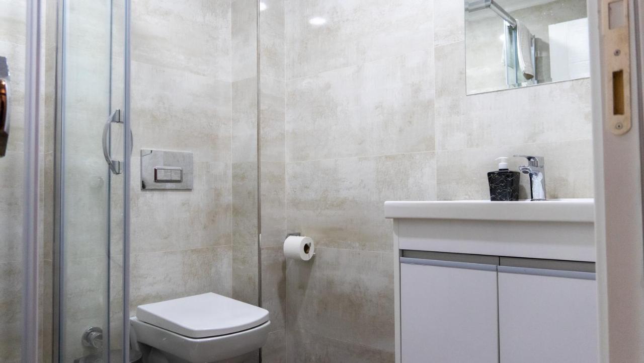 Bursa Suites Apart Otel 外观 照片 A modern bathroom