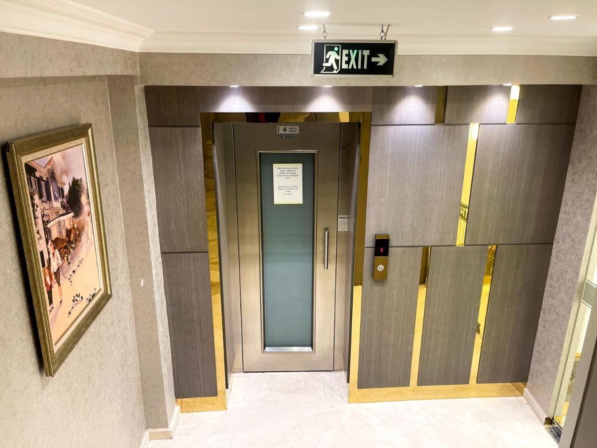 Bursa Suites Apart Otel 外观 照片 A lift in a hotel
